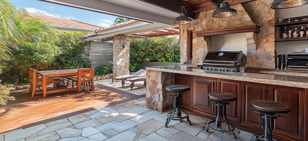 Cómo transformar tu jardín en un paraíso para barbacoas modernas